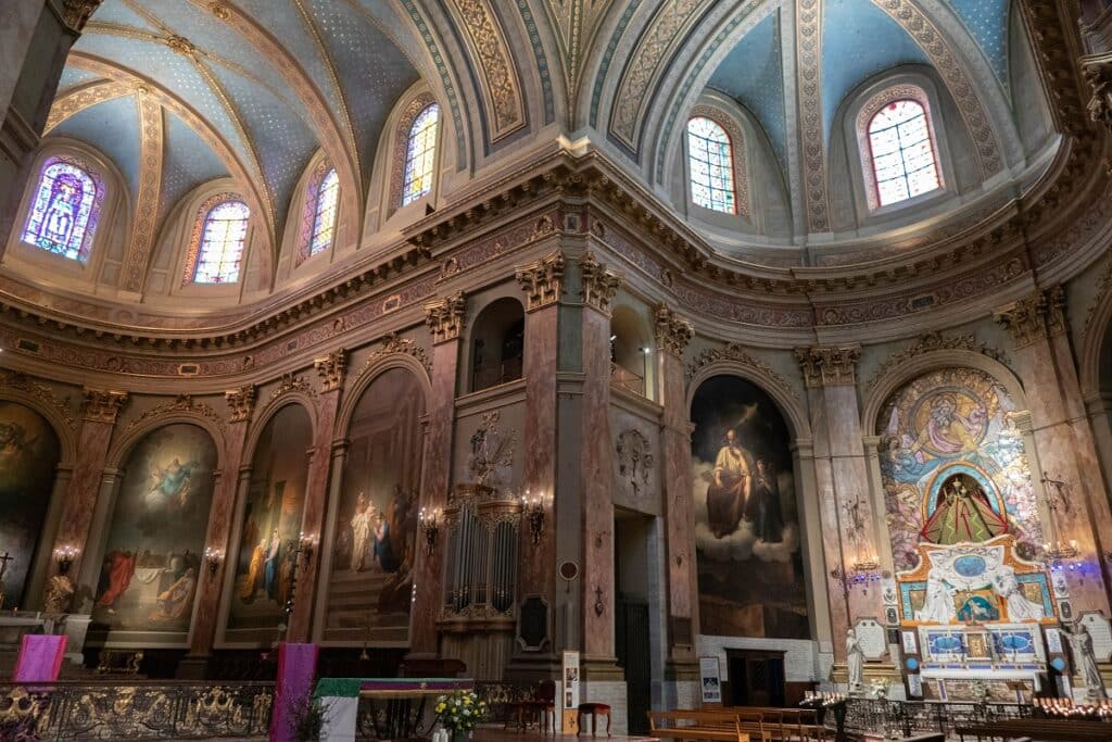 intérieur église de la daurade