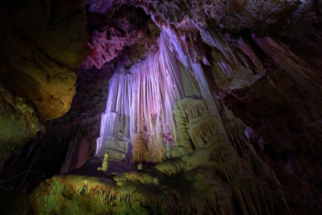 grotte de clamousse