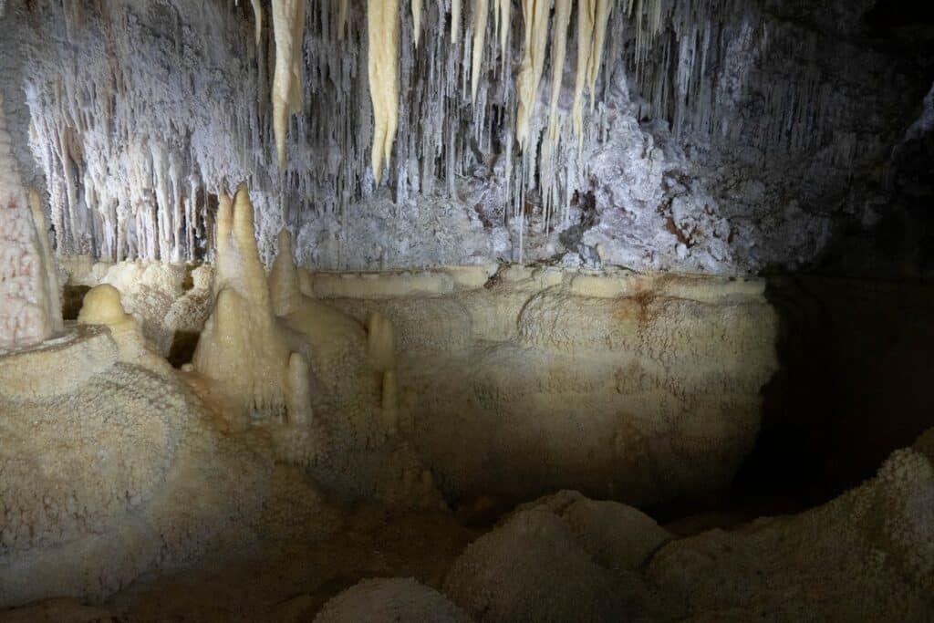 grotte de clamousse