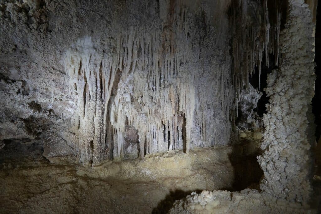 grotte de clamousse