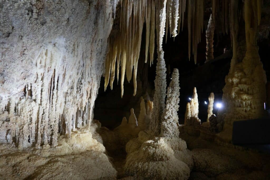 grotte de clamousse