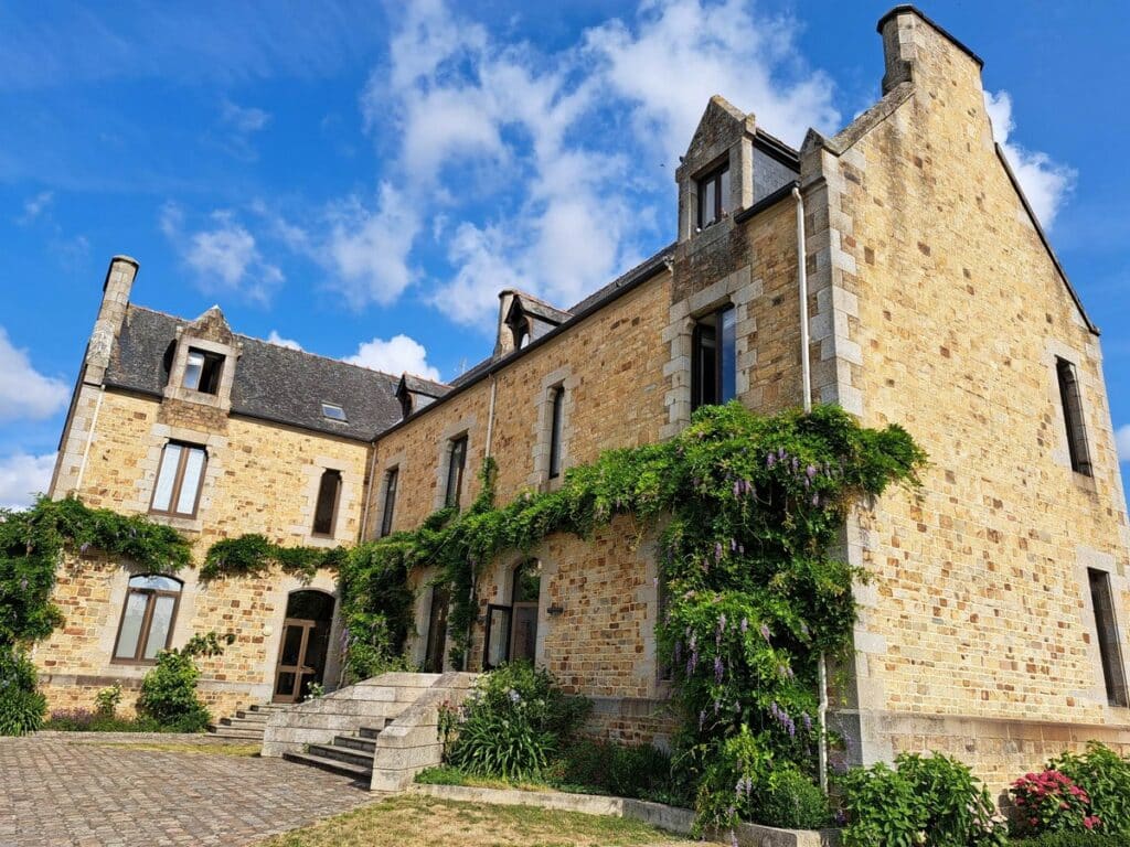 mairie de la guerche de bretagne