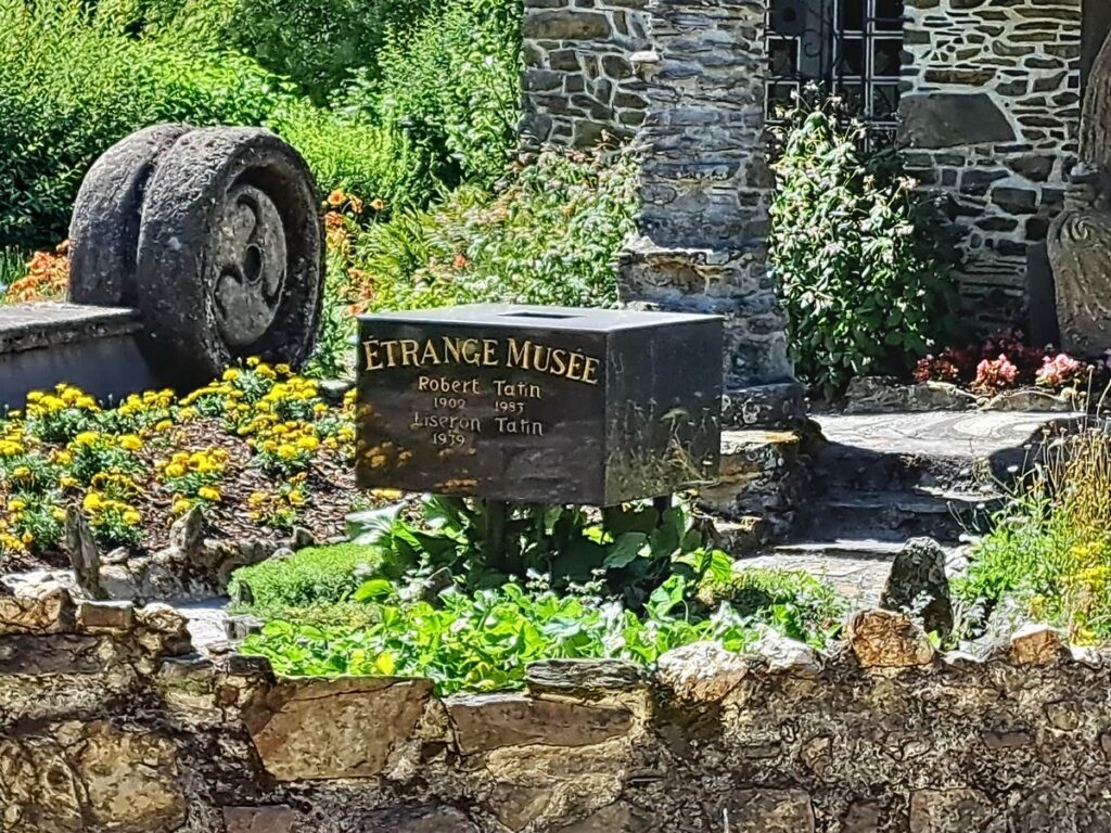 tombe de robert tatin