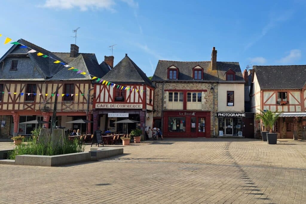 place Charles de Gaulle