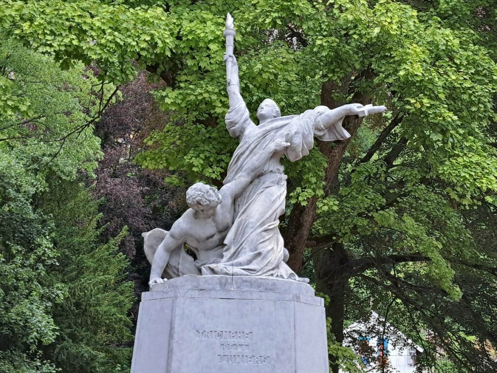 sculpture qui a inspirée la newyorkaise