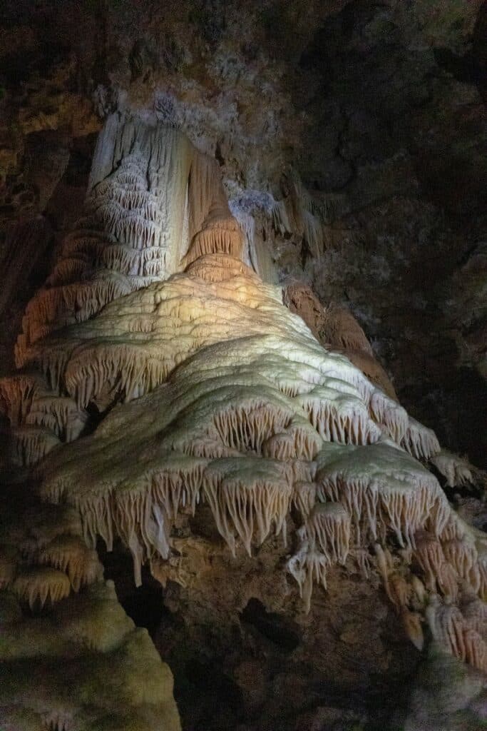 visite grotte clamousse