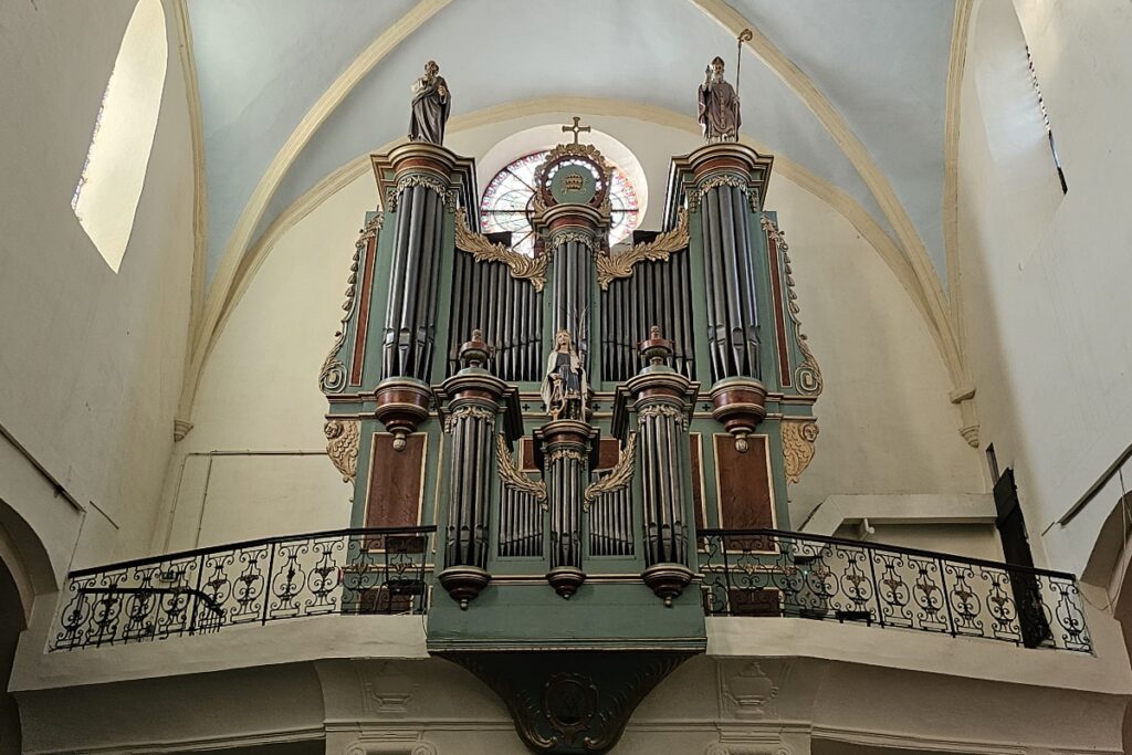 église saint sauveur orgue