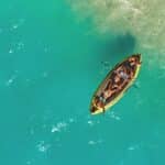 kayak gonflable eaux turquoises