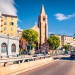 Louer une voiture à Bastia : conseils pour bien choisir
