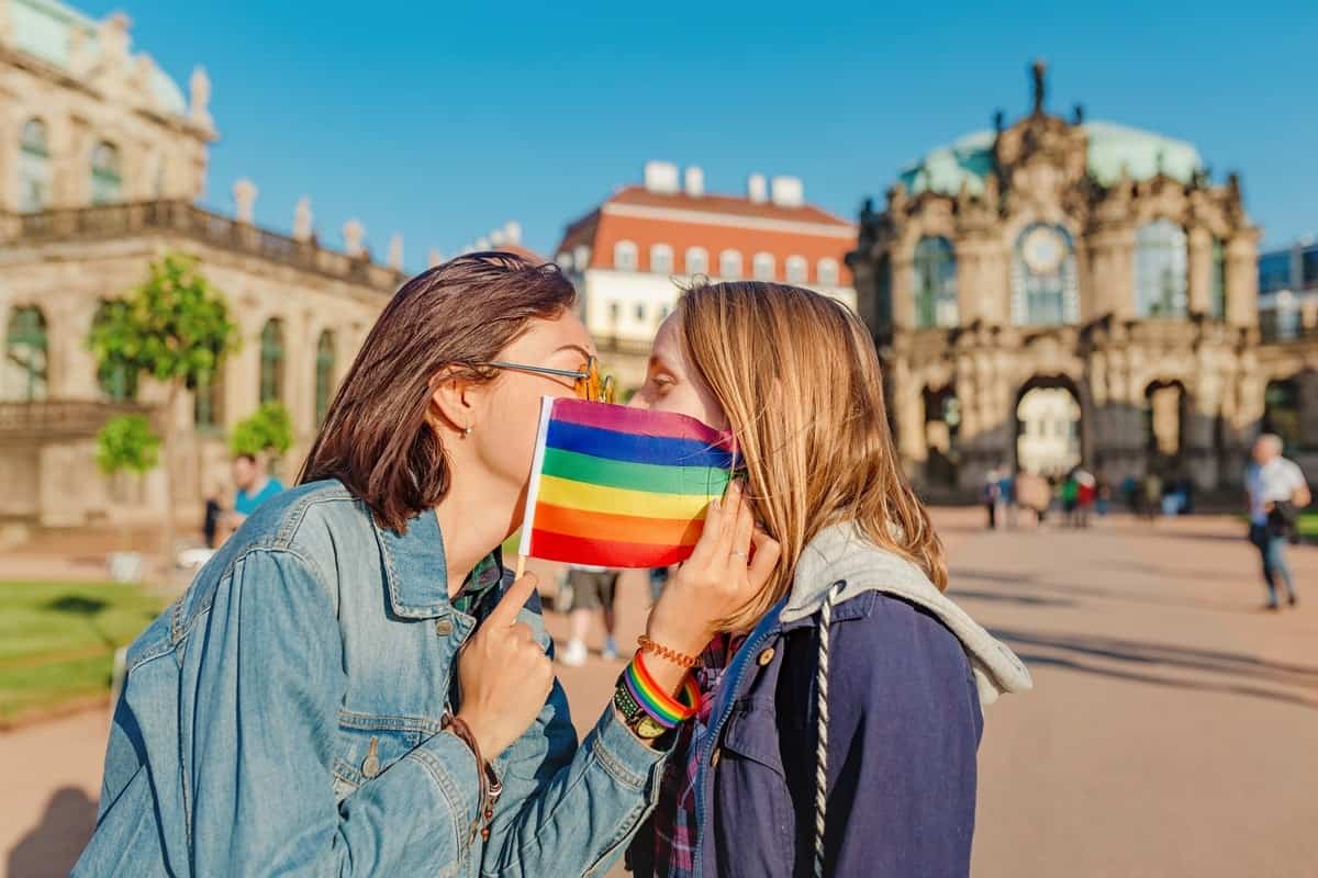 conseils de sécurité pour les voyageurs LGBTQ+