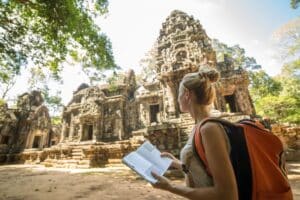 service de guide de voyage