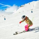 skieur dans les Alpes