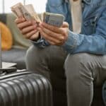 5 erreurs financières à ne pas faire en voyageant à l’étranger