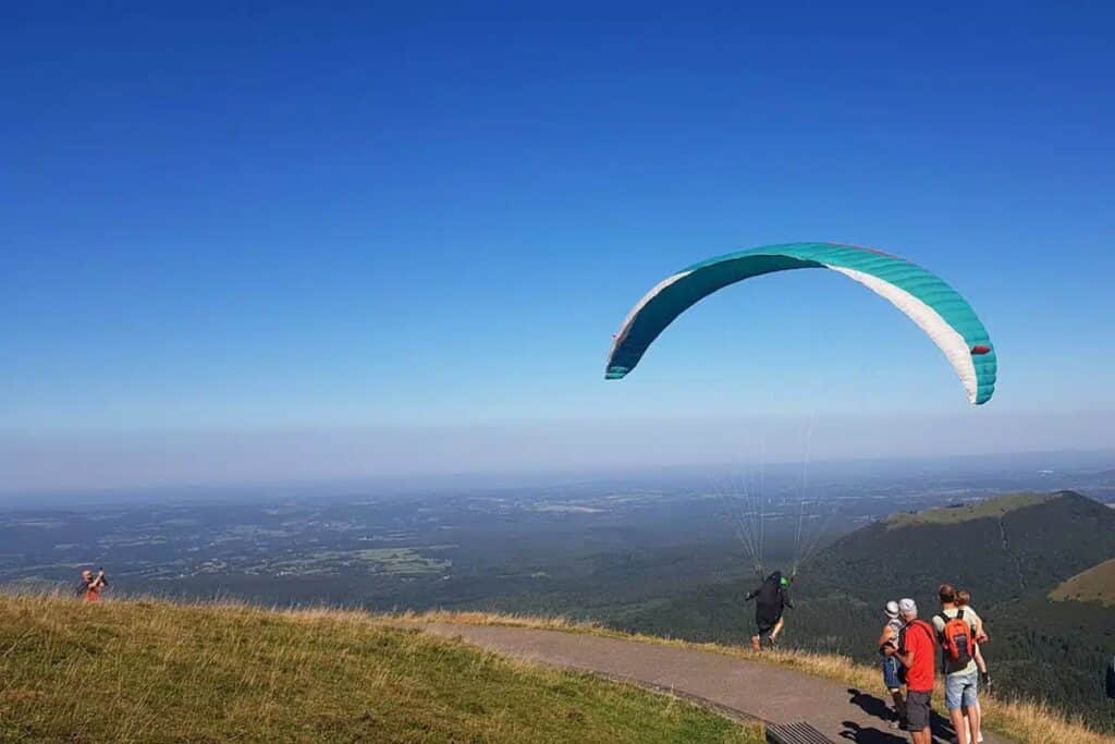 vol en parapente en Auvergne