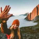 voyageuse heureuse