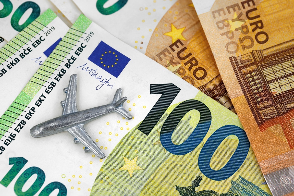 combien d'argent liquide en avion