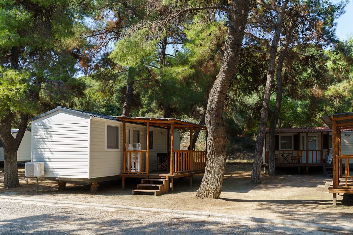 mobilhome dans un camping en aquitaine