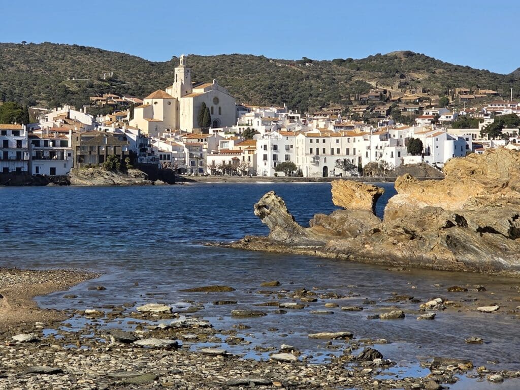 Cadaques vue depuis Es Sortell