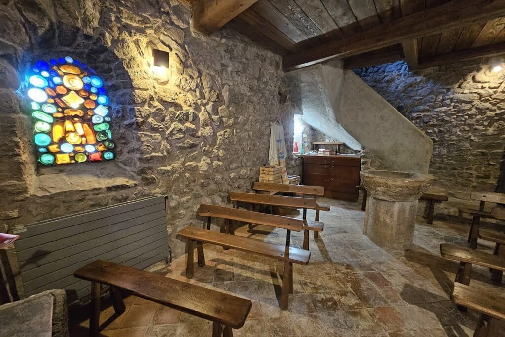 chapelle notre dame de Pépiole intérieur