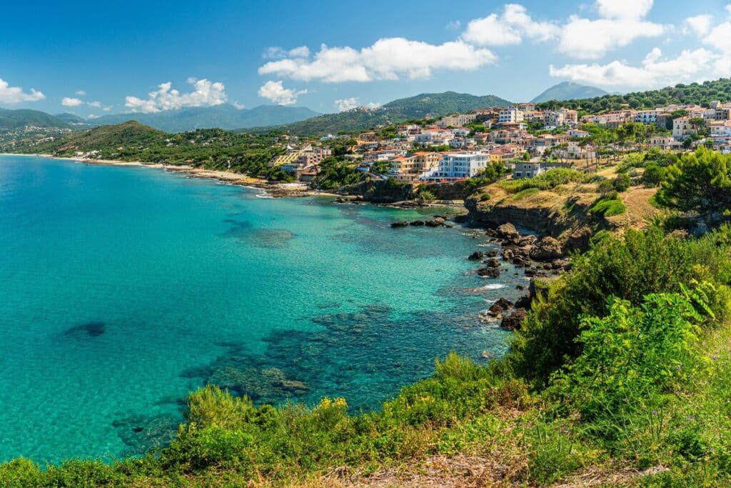 Merveilleux paysage marin d'été à Palinuro dans la région du Cilento