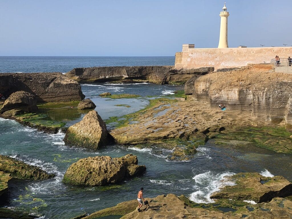 phare et côte de Rabat