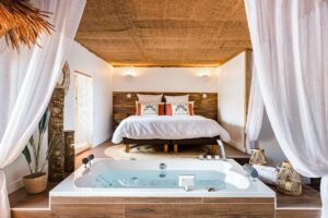 spa privatif chez Moments de Douceur en Auvergne-Rhône-Alpes