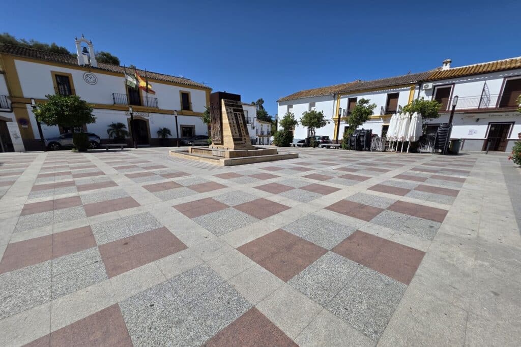 Plaza de la Constitución à Algar
