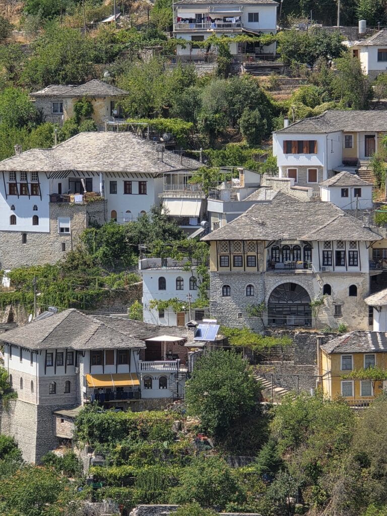 maisons traditionnelles de Gjirokastër
