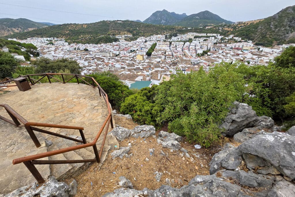 vue sur Ubrique depuis le mirador Alto