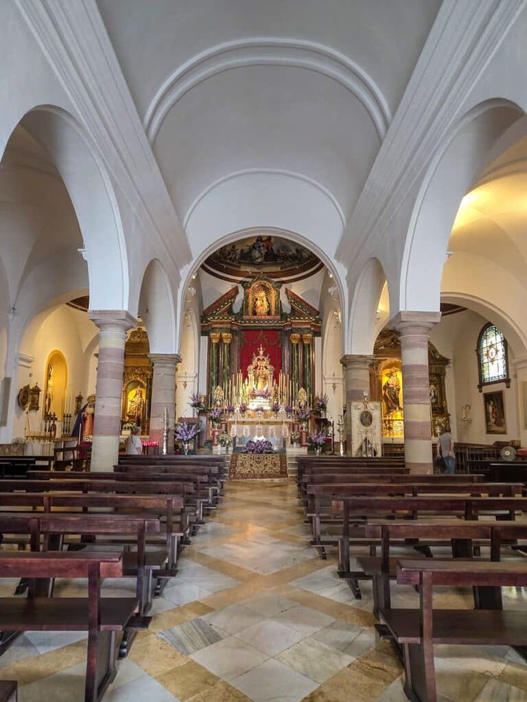 intérieur de l'église Nuestra Señora de la O