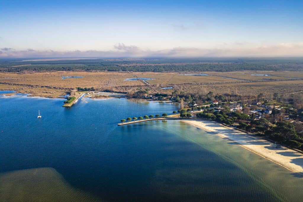 plage du lac d'Hourtin